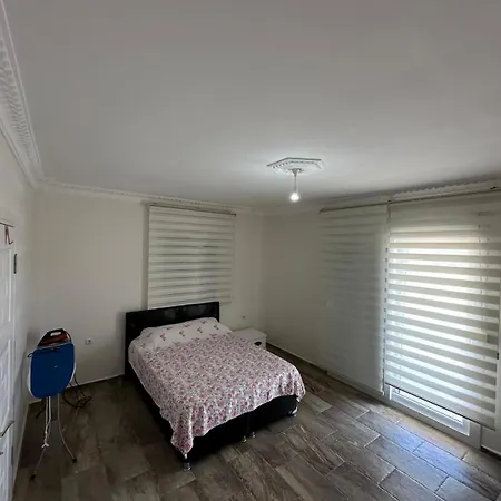 Villaasur Inst-mariyatourdidim Vilă *