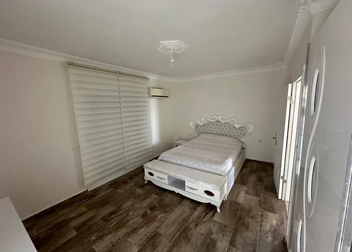 Vilă Villaasur Inst-mariyatourdidim